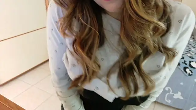 bambolina sexy1985 online show from November 27, 2025, 8:38 am