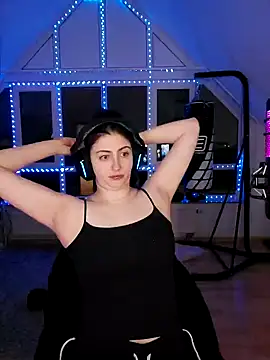 Gamergirl-Linela online show from February 12, 2025, 6:09 pm