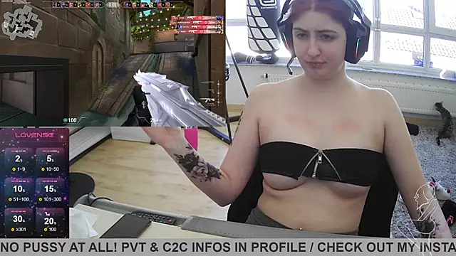 Gamergirl-Linela online show from February 17, 2025, 12:16 pm