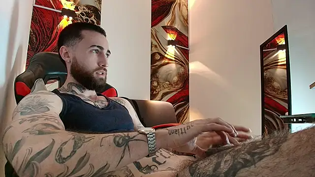 Snapshot of Luke_davis01 chatting on March 10, 2026, 1:05 pm Luke davis01 online show from March 10, 2026, 1:05 pm