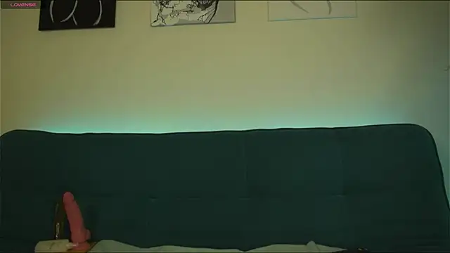 dulce viixen online show from February 26, 2025, 12:58 pm