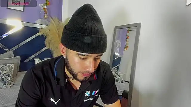 Noa Bonucci online show from March 8, 2025, 3:45 pm