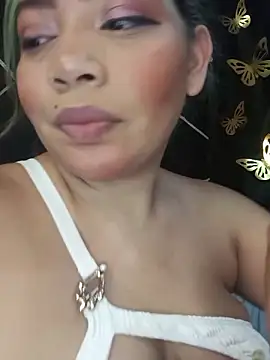 Sophia Brunett online show from May 11, 2026, 8:17 pm