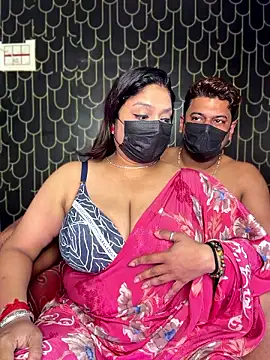 Snapshot of busy_kolkata chatting on August 3, 2026, 4:55 am busy kolkata online show from August 3, 2026, 4:55 am