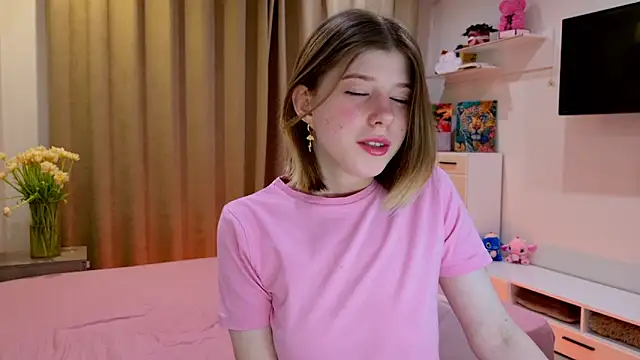 Bella amory online show from February 21, 2026, 10:00 pm