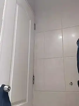 MaiPandora online show from October 20, 2025, 3:07 am