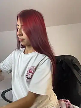 Snapshot of Mirandaa_Rogers chatting on February 23, 2026, 7:11 pm Mirandaa Rogers online show from February 23, 2026, 7:11 pm