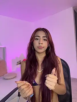 Snapshot of Mirandaa_Rogers chatting on March 26, 2026, 7:08 pm Mirandaa Rogers online show from March 26, 2026, 7:08 pm