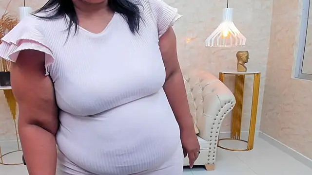 BBW CINDY online show from February 17, 2025, 1:25 am