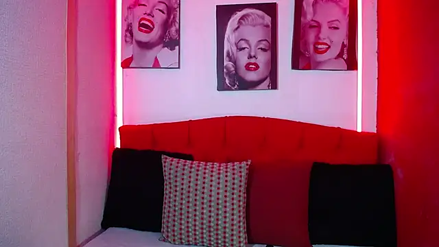 Tiana Ebony18 online show from July 2, 2026, 12:11 pm
