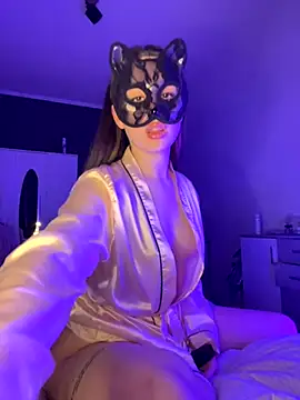 Snapshot of Daria-maus24 chatting on October 18, 2025, 8:20 pm Daria-maus24 online show from October 18, 2025, 8:20 pm