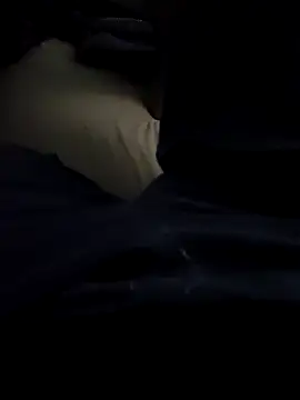 Snapshot of RedEpicl chatting on February 15, 2025, 5:39 pm RedEpicl online show from February 15, 2025, 5:39 pm