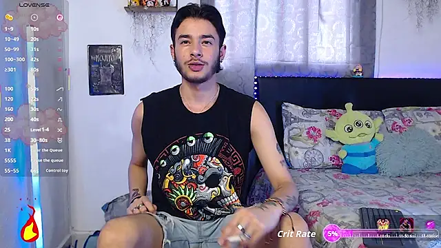 kyle clint07 online show from May 7, 2026, 7:41 pm