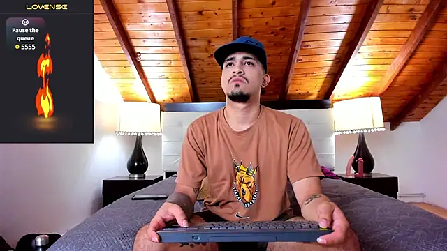 Sebastian Berne online show from November 6, 2025, 7:37 pm