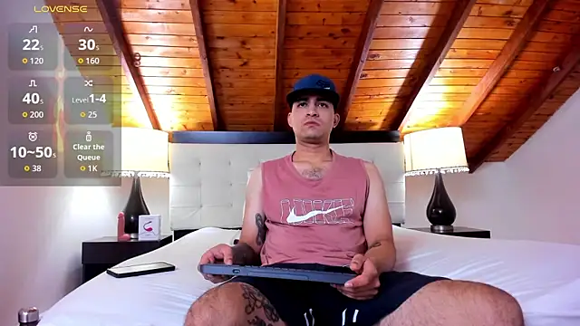 Sebastian Berne online show from March 3, 2026, 7:09 pm