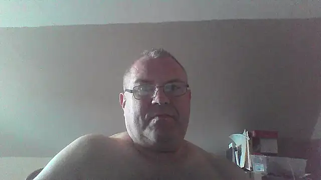 mkestr69 online show from October 14, 2025, 4:30 pm
