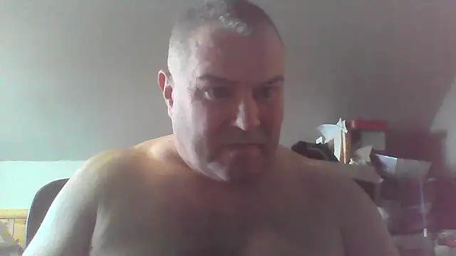 mkestr69 online show from February 2, 2026, 5:55 pm