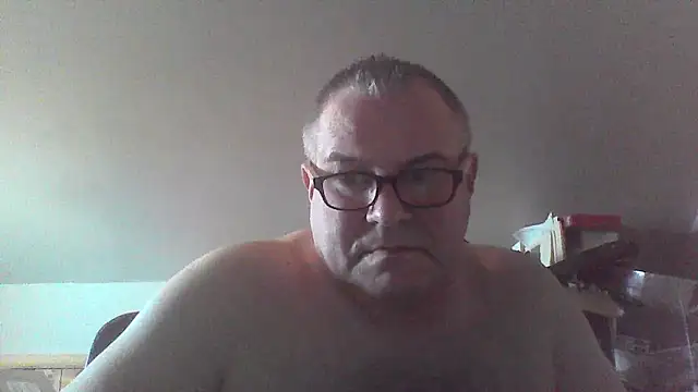 mkestr69 online show from February 13, 2026, 9:00 pm