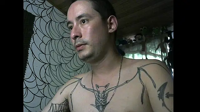 vampireathome online show from May 3, 2026, 8:37 pm
