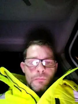 Snapshot of Gncastc23 chatting on November 2, 2025, 10:23 pm Gncastc23 online show from November 2, 2025, 10:23 pm