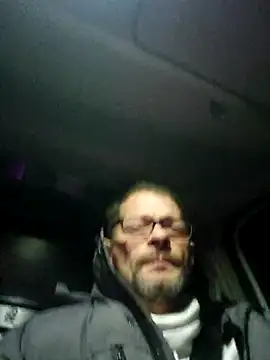 Snapshot of Gncastc23 chatting on November 16, 2025, 11:32 pm Gncastc23 online show from November 16, 2025, 11:32 pm