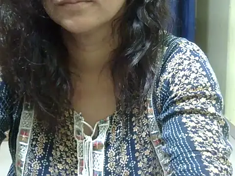 Snapshot of Your_cutiepie_ chatting on October 9, 2025, 6:50 pm Your cutiepie  online show from October 9, 2025, 6:50 pm