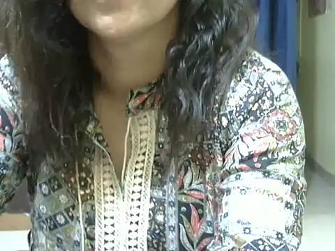 Snapshot of Your_cutiepie_ chatting on October 10, 2025, 6:51 pm Your cutiepie  online show from October 10, 2025, 6:51 pm