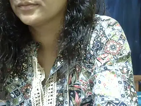 Snapshot of Your_cutiepie_ chatting on October 16, 2025, 5:25 pm Your cutiepie  online show from October 16, 2025, 5:25 pm