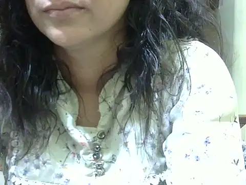 Snapshot of Your_cutiepie_ chatting on October 17, 2025, 5:59 pm Your cutiepie  online show from October 17, 2025, 5:59 pm