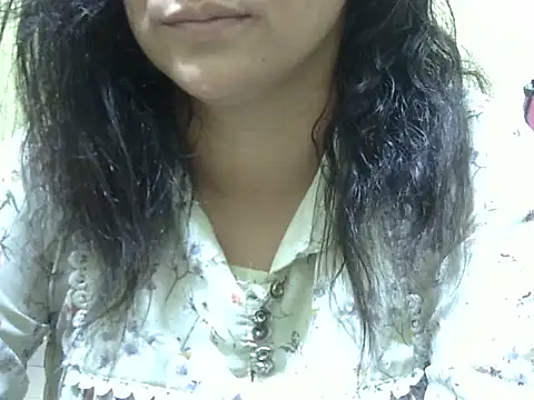 Snapshot of Your_cutiepie_ chatting on October 24, 2025, 6:15 pm Your cutiepie  online show from October 24, 2025, 6:15 pm