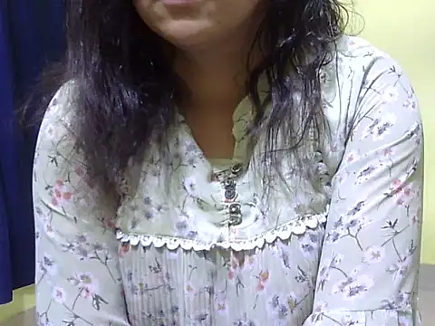 Snapshot of Your_cutiepie_ chatting on October 25, 2025, 11:29 am Your cutiepie  online show from October 25, 2025, 11:29 am