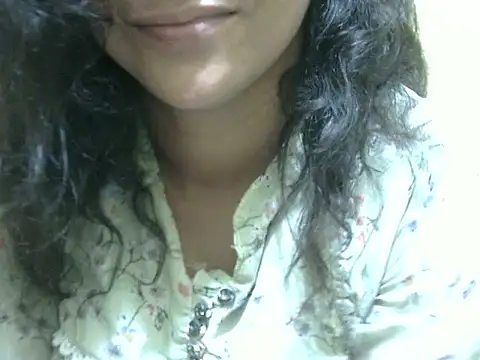 Snapshot of Your_cutiepie_ chatting on November 1, 2025, 11:07 pm Your cutiepie  online show from November 1, 2025, 11:07 pm