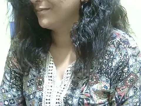 Snapshot of Your_cutiepie_ chatting on November 3, 2025, 5:14 pm Your cutiepie online show from November 3, 2025, 5:14 pm