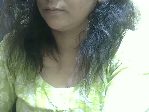 Snapshot of Your_cutiepie_ chatting on December 15, 2025, 6:01 pm Your cutiepie online show from December 15, 2025, 6:01 pm