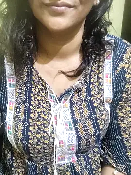 Snapshot of Your_cutiepie_ chatting on December 21, 2025, 6:04 pm Your cutiepie online show from December 21, 2025, 6:04 pm