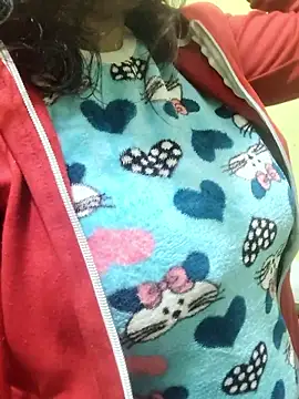 Snapshot of Your_cutiepie_ chatting on January 9, 2026, 6:31 pm Your cutiepie online show from January 9, 2026, 6:31 pm