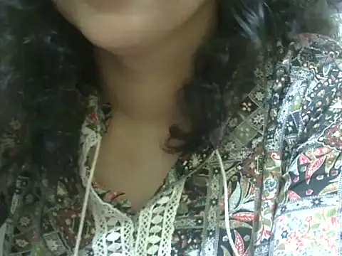 Snapshot of Your_cutiepie_ chatting on March 8, 2026, 2:15 am Your cutiepie online show from March 8, 2026, 2:15 am