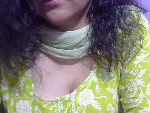 Snapshot of Your_cutiepie_ chatting on March 14, 2026, 5:29 pm Your cutiepie online show from March 14, 2026, 5:29 pm