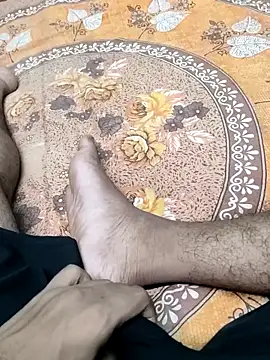 Yashkumar 0697 online show from October 3, 2025, 7:33 pm