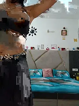 Snapshot of shnaz_1 chatting on July 19, 2026, 2:26 am shnaz 1 online show from July 19, 2026, 2:26 am