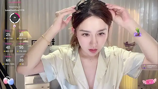 DUODUO-777 online show from September 13, 2025, 11:54 am