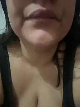 daianaspencer online show from February 16, 2026, 8:21 am