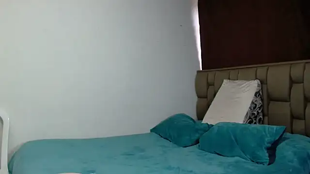 Snapshot of PenelopeMist chatting on September 19, 2025, 9:48 pm PenelopeMist online show from September 19, 2025, 9:48 pm