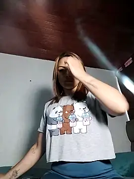 Snapshot of PenelopeMist chatting on September 29, 2025, 6:57 pm PenelopeMist online show from September 29, 2025, 6:57 pm