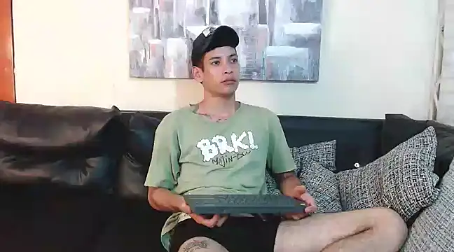 biigjhonny online show from February 17, 2025, 10:03 pm