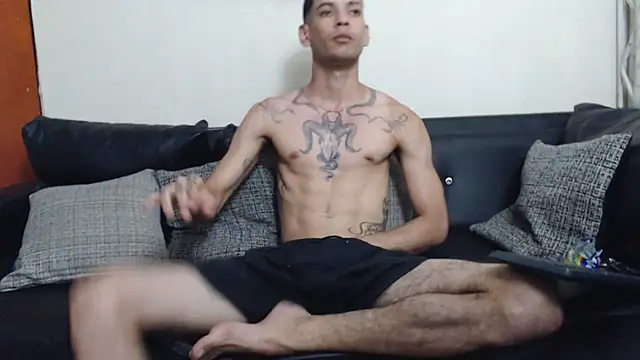 biigjhonny online show from October 1, 2025, 2:06 am