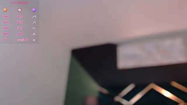 Snapshot of Emerald_gh chatting on February 15, 2025, 10:11 am Emerald gh online show from February 15, 2025, 10:11 am