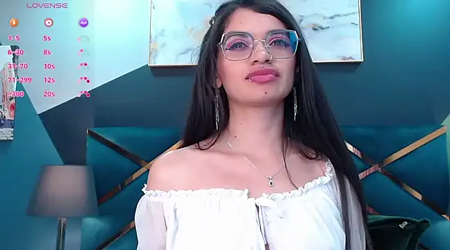 Snapshot of Emerald_gh chatting on March 22, 2025, 3:30 am Emerald gh online show from March 22, 2025, 3:30 am