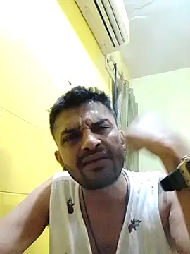 Snapshot of crazyfreaking chatting on February 19, 2025, 10:53 pm crazyfreaking online show from February 19, 2025, 10:53 pm