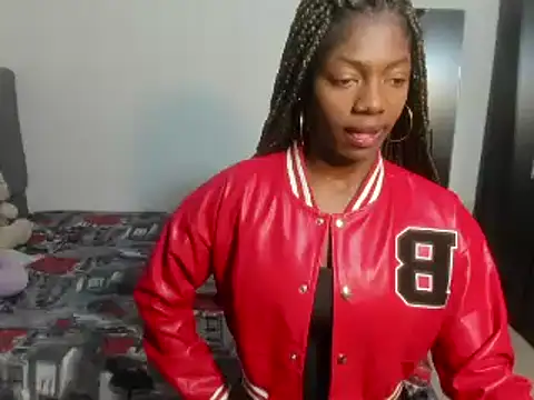 Snapshot of enyelsalas2 chatting on November 2, 2025, 12:35 am enyelsalas2 online show from November 2, 2025, 12:35 am